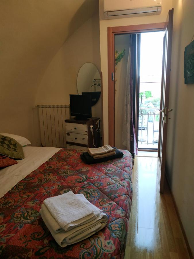 Little Art House Apartment Gaeta Exterior photo
